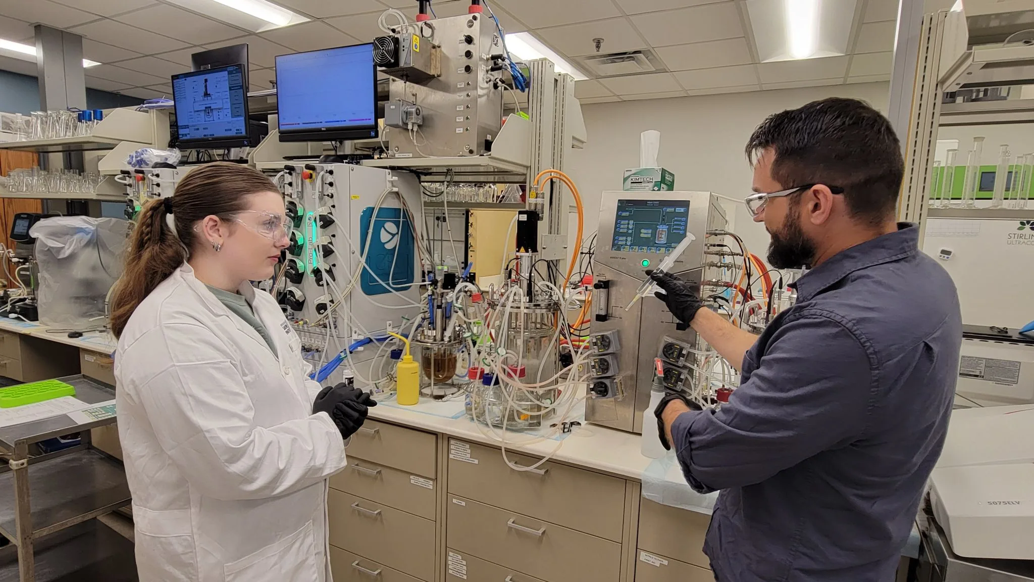 Students in the lab